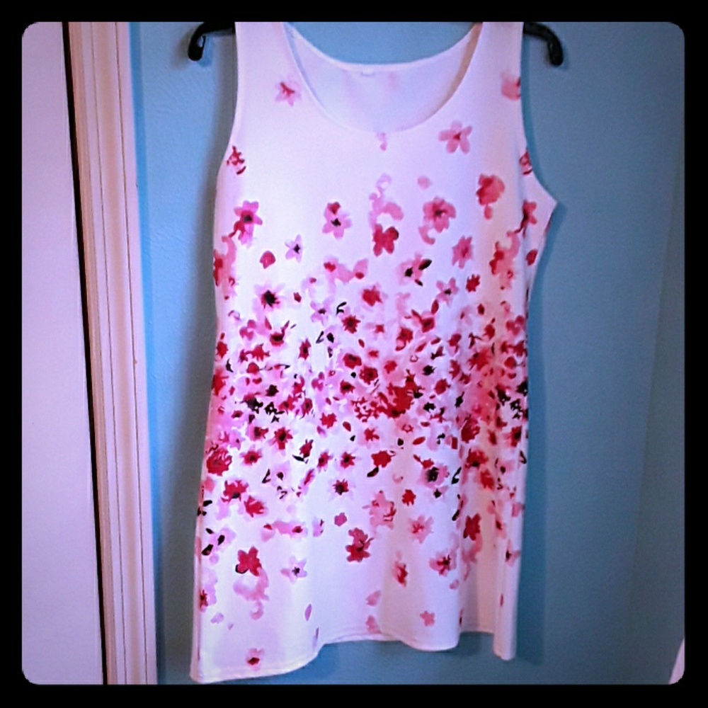A sleeveless floral dress